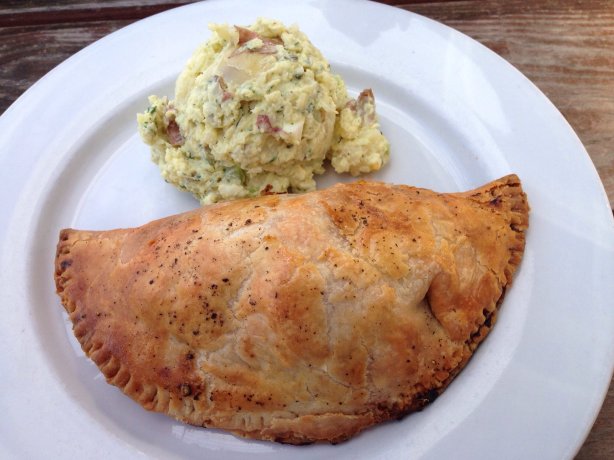 Saraveza Bottle Shop and Pasty Tavern
