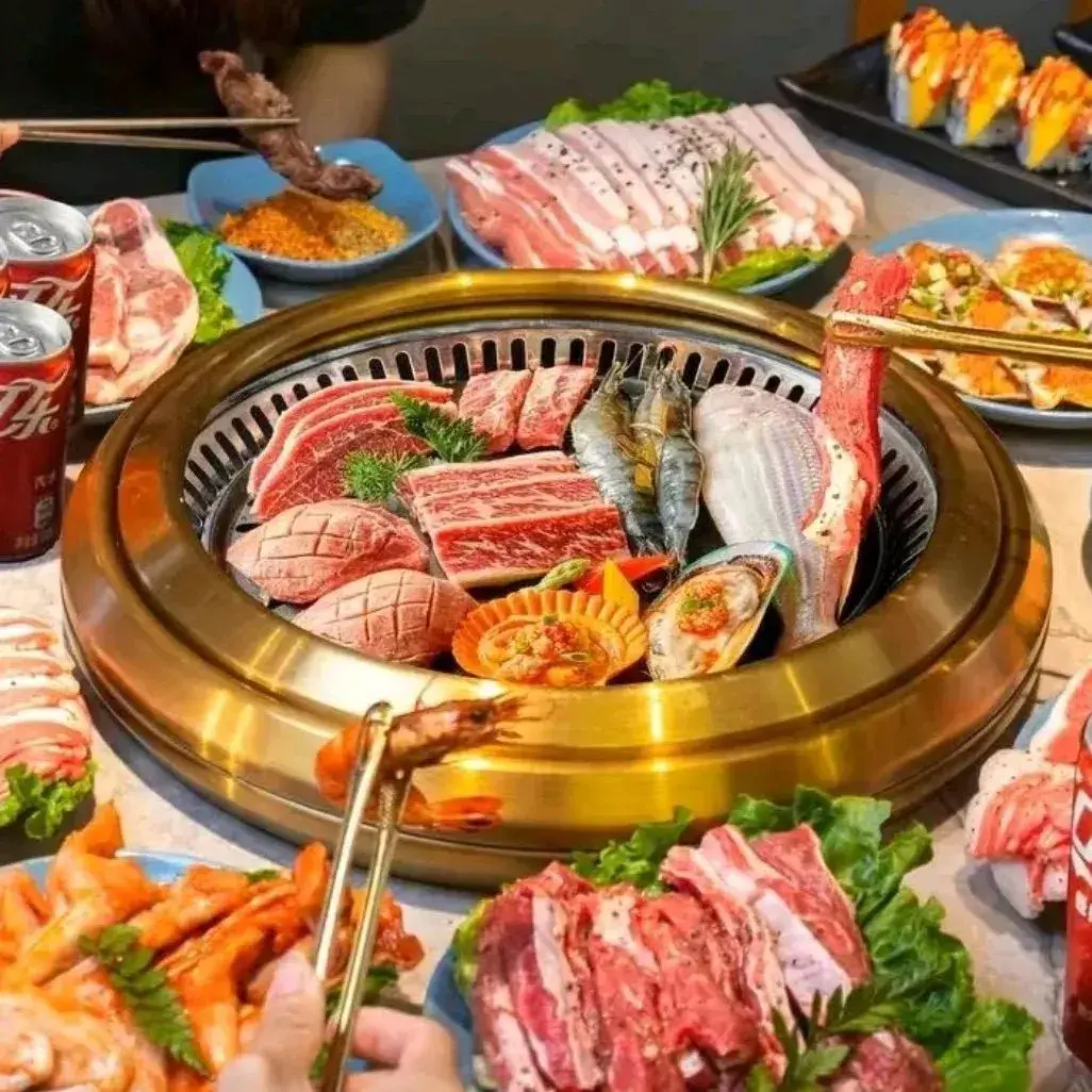 鑫澎湃·海鲜烤肉自助餐厅(万达广场店)
