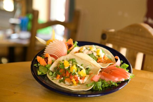 Dos Gringos Burritos & Café Olé