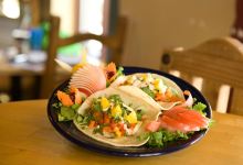Dos Gringos Burritos & Café Olé美食图片