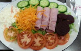 Poppins Restaurant & Cafe