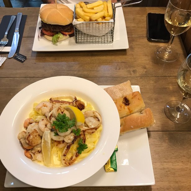 The Lugger Inn