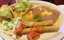 Dos Compadres Mexican Restaurant餐厅图片