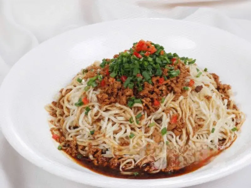 正宗湖南常德津市牛肉牛杂粉