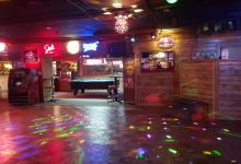 Quarters Bar and Grill美食图片