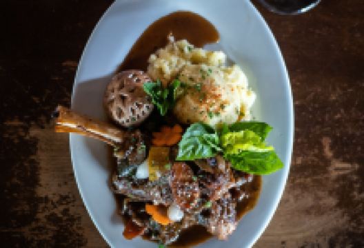 Waterfront Depot Restaurant美食图片