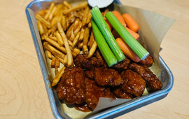 Buffalo Wild Wings Grill & Bar