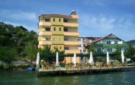 Hotel Restorant Leza