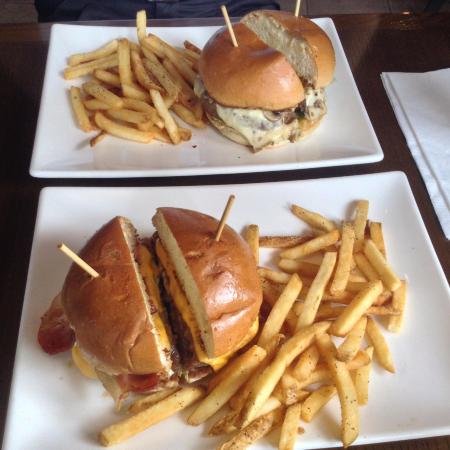 T.G.I.Friday's 星期五美式餐厅(桃园店)