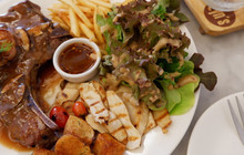 Lyns The Shanghai Cafe餐厅图片