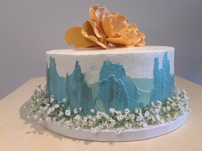 Krown Bakery & Eatery