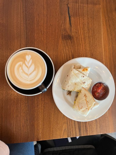 Papertown Coffee餐厅图片