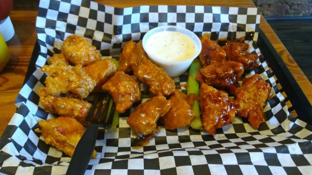 Coach's Bar & Grill
