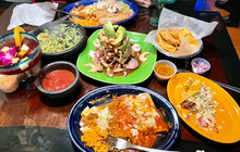 Plaza Mexico Restaurant Bar A& Grill餐厅图片