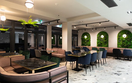 Avy Wine&dine