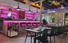 Paddles Restaurant餐厅图片