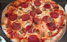 Boston Brothers Pizzeria餐厅图片