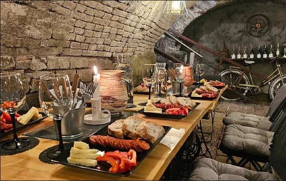 Rustica Borműhely Szentendre - Rustica酒庄 圣安德烈