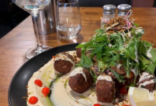 Mackenzies Cafe Bar Grill美食图片