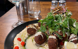 Mackenzies Cafe Bar Grill