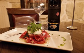 Il-Loġġa Restaurant
