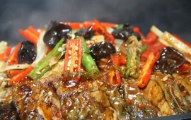 渔老乡烤全鱼(中央广场店)
