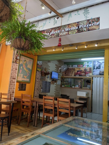 西西里义式传统披萨店餐厅图片