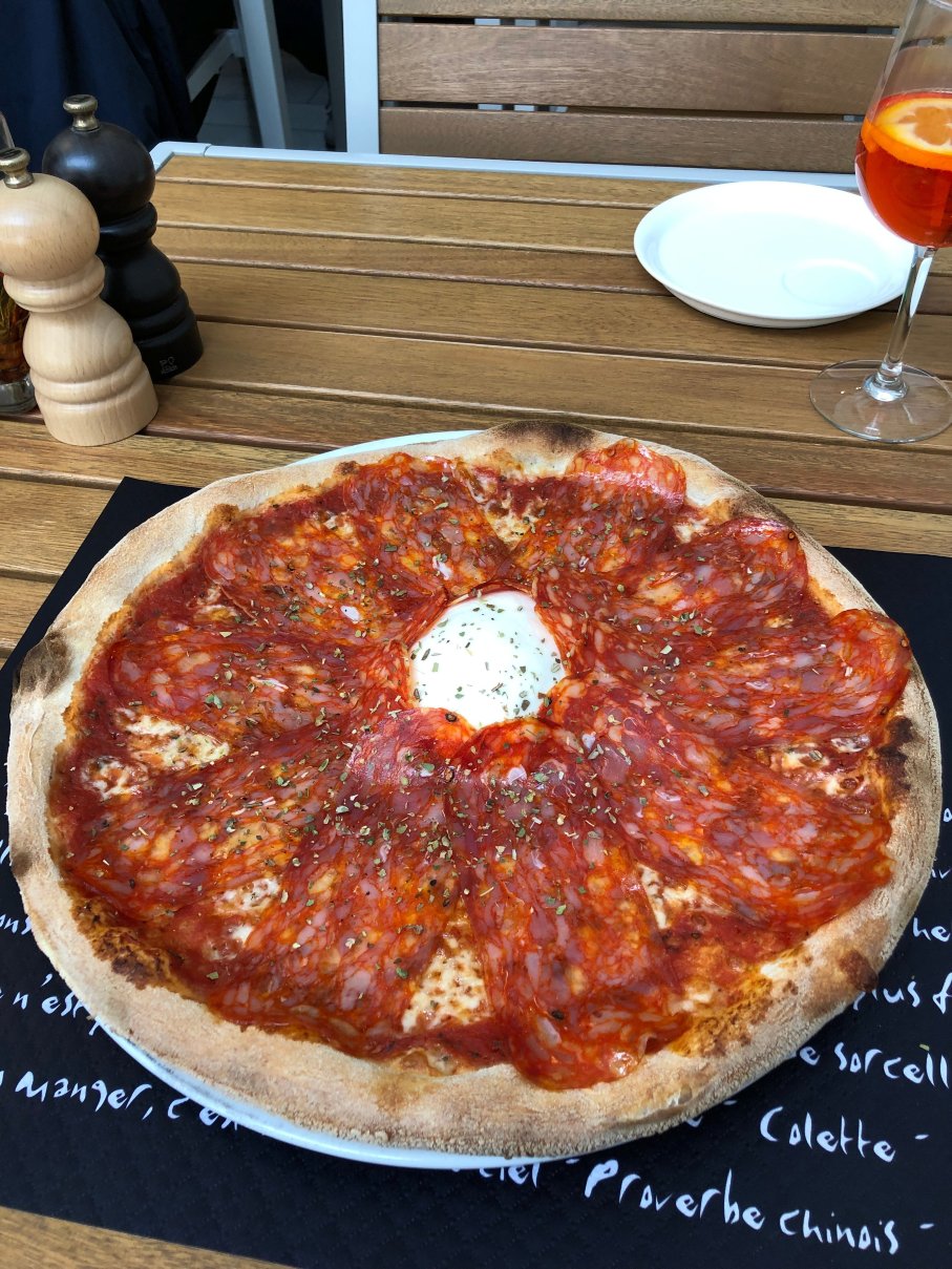 Fais-Moi Une Pizza Poissy餐厅图片