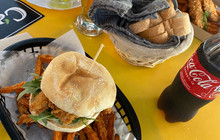 Mamzibar & Grill餐厅图片