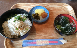 Ryoshi Notakumi Chirimen-Ya