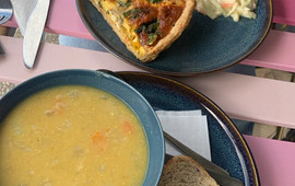 Roxy's Tea And Coffee House