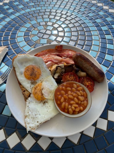 The Birdhouse Cafe