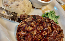 Johnny Ringos Bar and The Depot Steakhouse餐厅图片