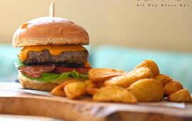 Seacret All Day Resto Bar