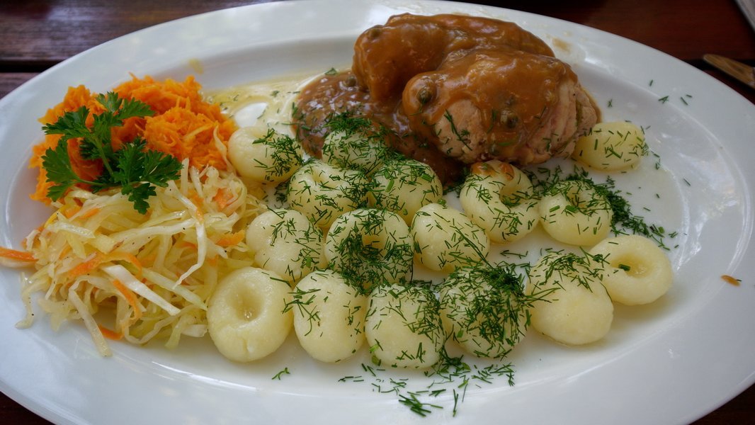 SEROKOMLA Restauracja