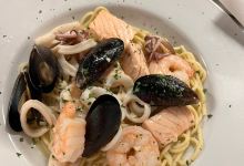 Indian Bay Marina美食图片