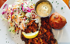 Jonah's fish & grits