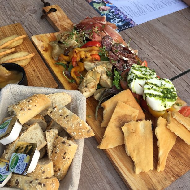 La Selva Food & Drinks