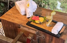 翁布悬崖瀑布咖啡餐厅图片