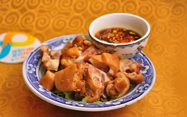 步行街老武家本地骨头莜面(花香丽舍店)