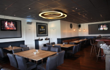 Restaurant cafetaria sportcafe De Kroon餐厅图片