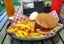 Benjamins American Diner美食图片