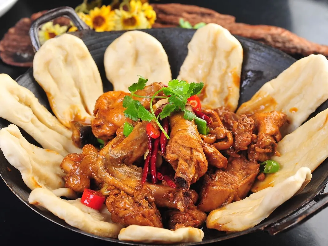 地锅盛宴(洪合店)