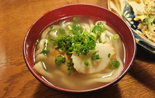 Okashigoten Yomitan Honten餐厅图片