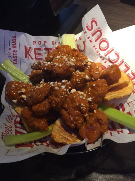 Red Robin Gourmet Burgers