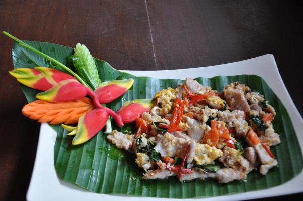 Ruean Thai Restaurant & Bar