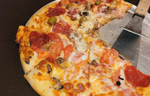 Fabulous Pizza餐厅图片