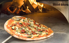 Brezzis Wood Fired Pizza餐厅图片