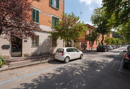 L&K Prestige House With Parking - Sant'Orsola Hotel Overview