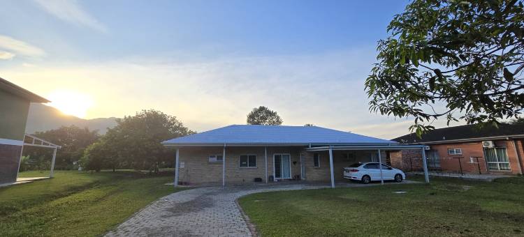 Orchard Lake House - 4 rooms, 11 beds, 13 persons图片